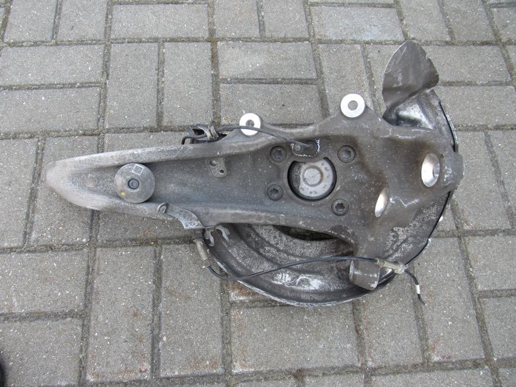 кулак поворотный правый BMW 7 серия G11/G12 2018, 3.0 л., дизель, АКПП, седан