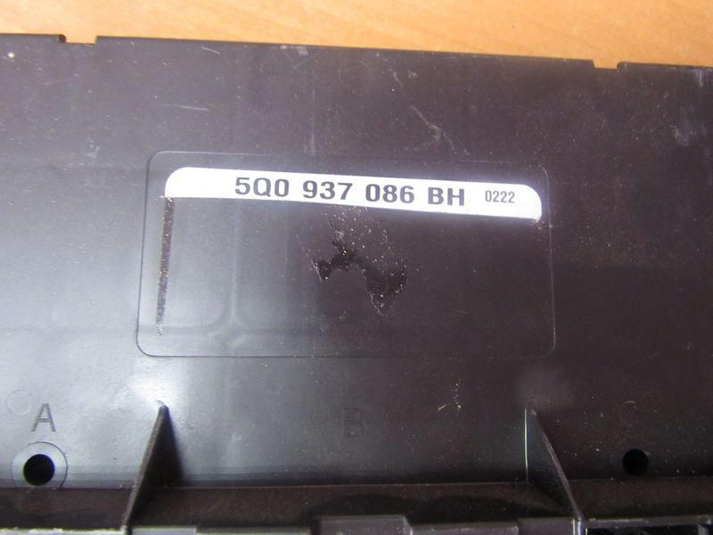 блок комфорта Volkswagen Passat B8 2014, 5Q0937086BH
