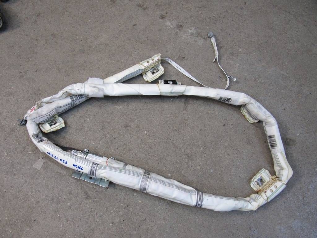 подушка безопасности боковая (шторка) Mercedes-Benz M-Класс W166 2015, 1668600702