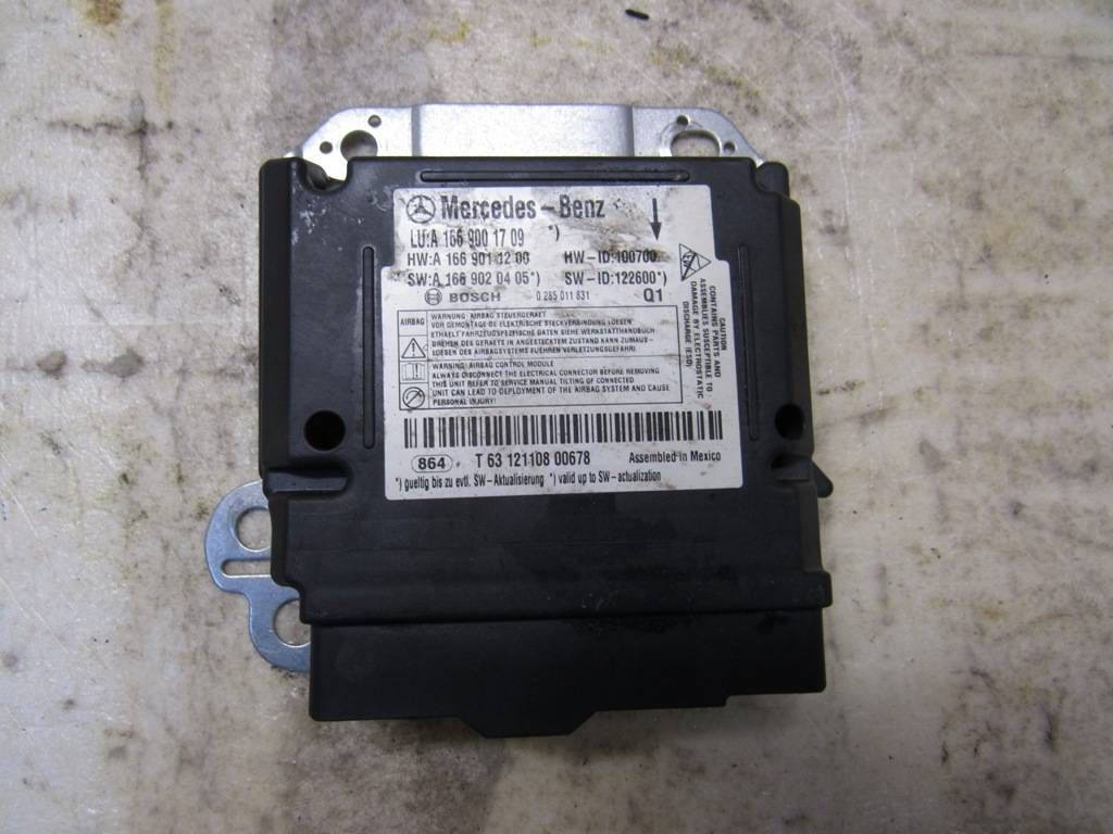 блок AirBag Mercedes-Benz GL-Класс X166 2016, 1669001709