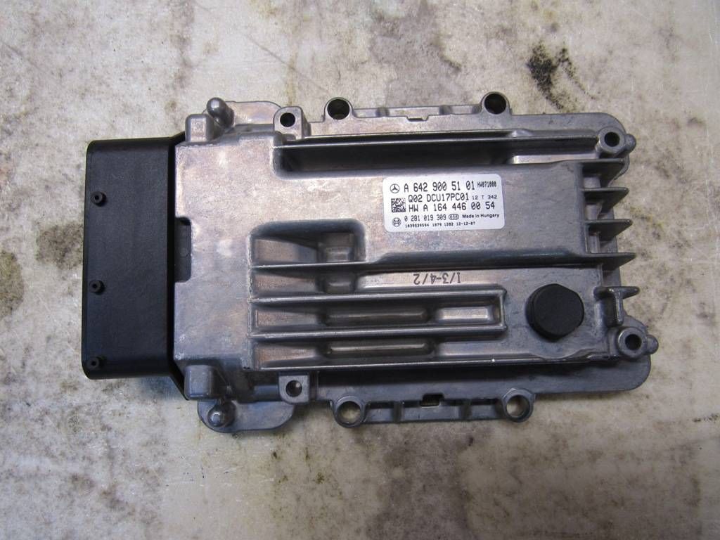 блок управления двигателем Mercedes-Benz GL-Класс X166 2016, 6429005101
