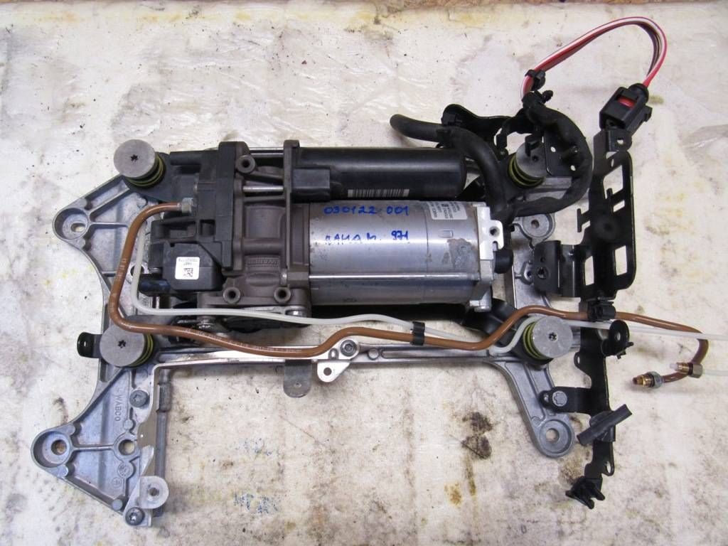 компрессор пневмоподвески Porsche Panamera 971 2016, 971616006D