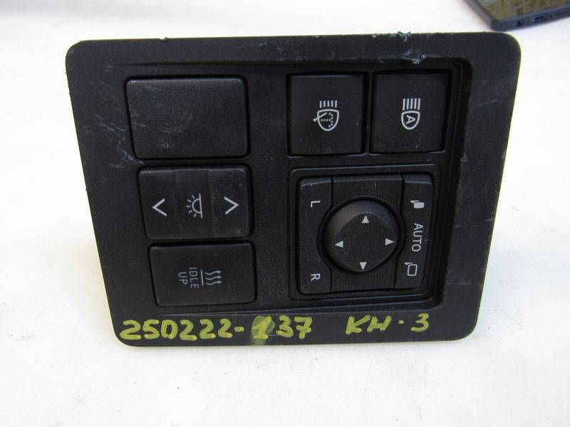 кнопка (выключатель) Toyota Land Cruiser Prado 4 поколение J150 [2-й рестайлинг] 2020, 2.8 л., дизель