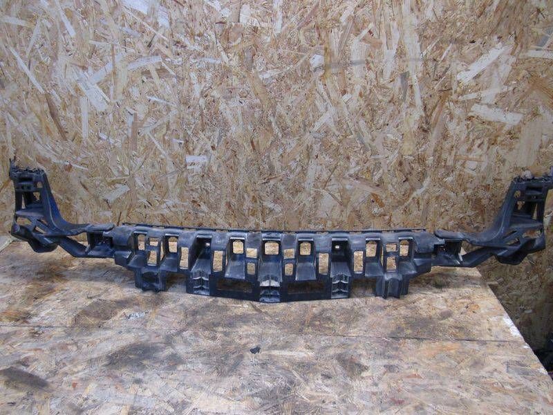 Крепление бампера заднего Mercedes-Benz GL-Класс X166 2013, 1668850465, 1668850265