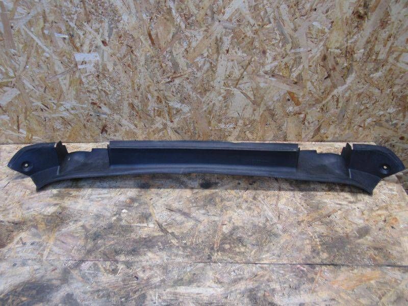 накладка внутренняя на заднюю панель кузова Mercedes-Benz GL-Класс X166 2013, 3.5 л., дизель, 1666900064