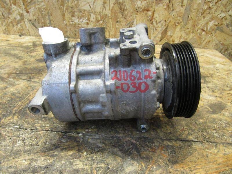 компрессор кондиционера Audi A5 8T 2011, 2.0 л., бензин, 8T0260805E