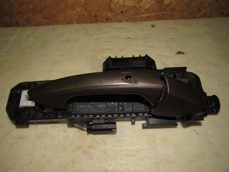 ручка наружная задняя правая Mercedes-Benz GL-Класс X166 2012, 3.0 л., OM 642.826, дизель, 2047602434