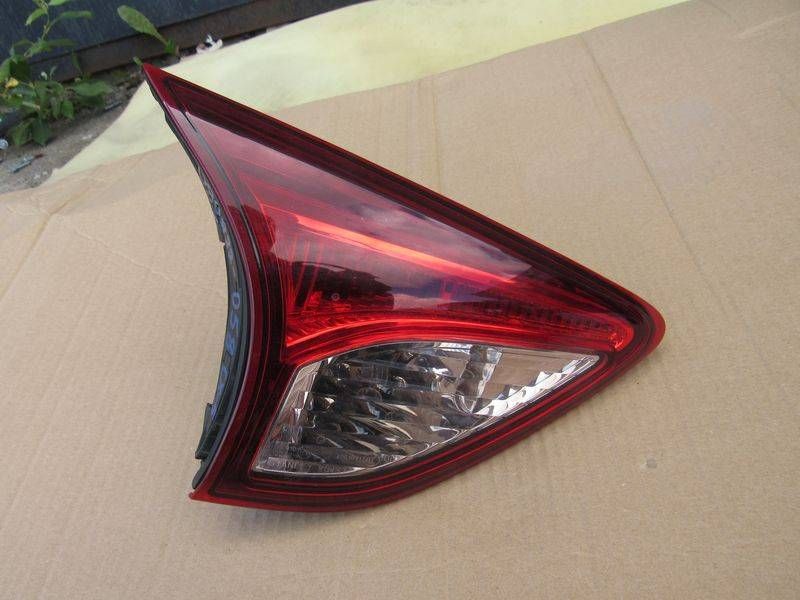 фонарь крышки багажника левый Mazda CX-5 1 поколение 2014, KD53-513G0