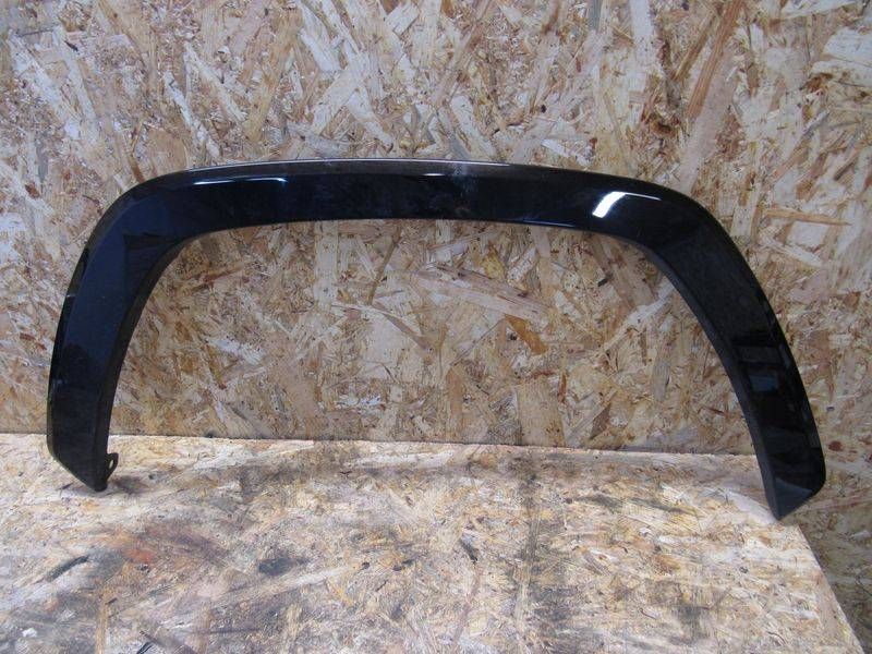 накладка колесной арки Toyota RAV4 5 поколение (XA50) 2020, 75601-42170