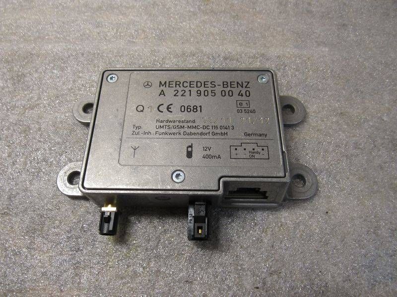 усилитель антенны Mercedes-Benz M-Класс W166 2013, 3.0 л., дизель, 2219050040