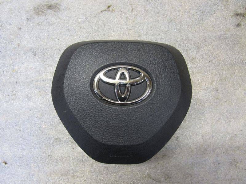 подушка безопасности водителя Toyota RAV4 5 поколение (XA50) 2020