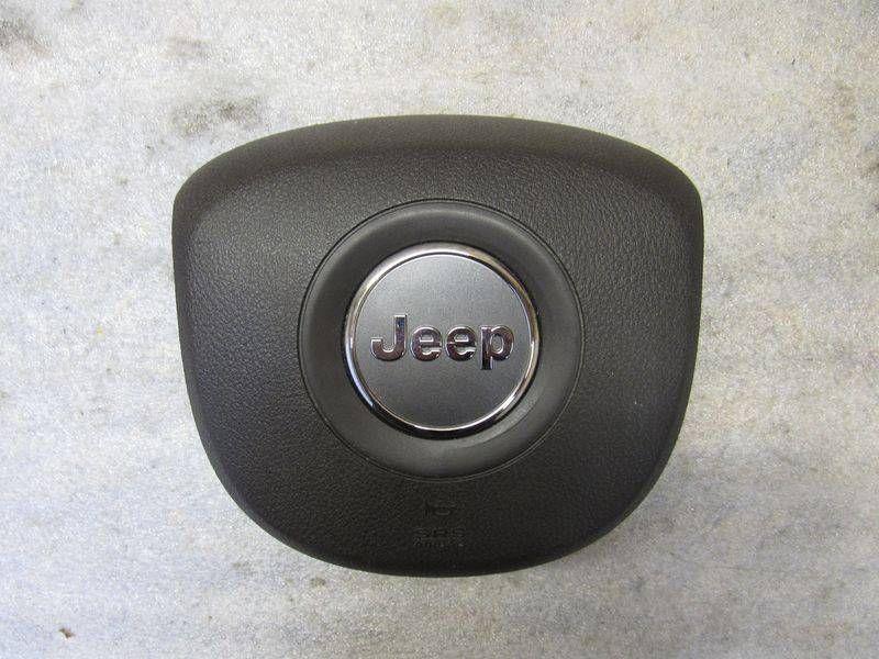 подушка безопасности водителя Jeep Grand Cherokee 4 поколение [рестайлинг] 2016