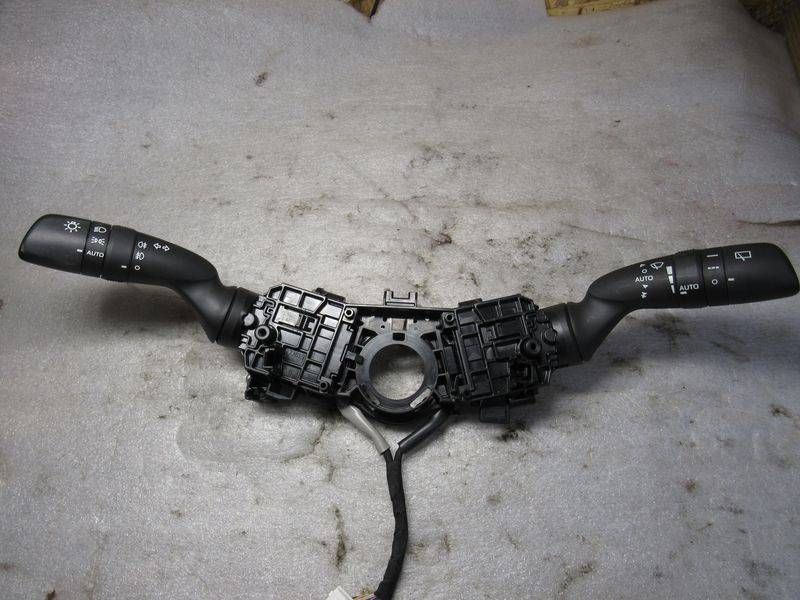 переключатель подрулевой (стрекоза) Toyota RAV4 5 поколение (XA50) 2020, 2.5 л., гибрид, 33400-171781