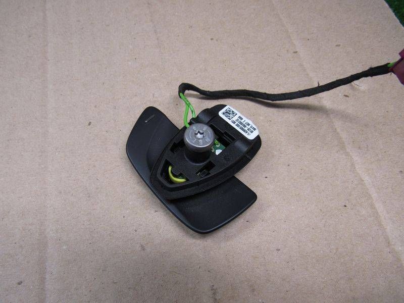 кнопки управления на руле Mercedes-Benz C-Класс W205/S205/C205 2014, 0999051000