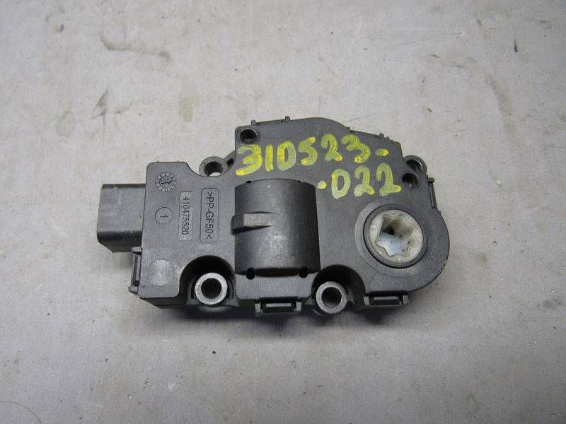 моторчик заслонки печки BMW X6 E71/E72 2009, 9292888G