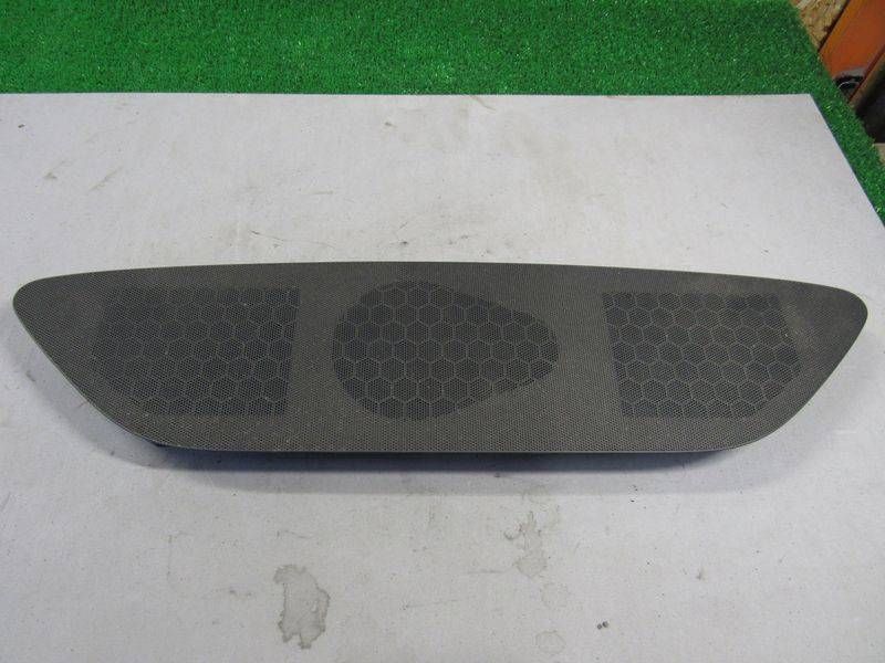 Накладка (сетка) динамика Volkswagen Touareg 2 поколение 2012, 7P6819153