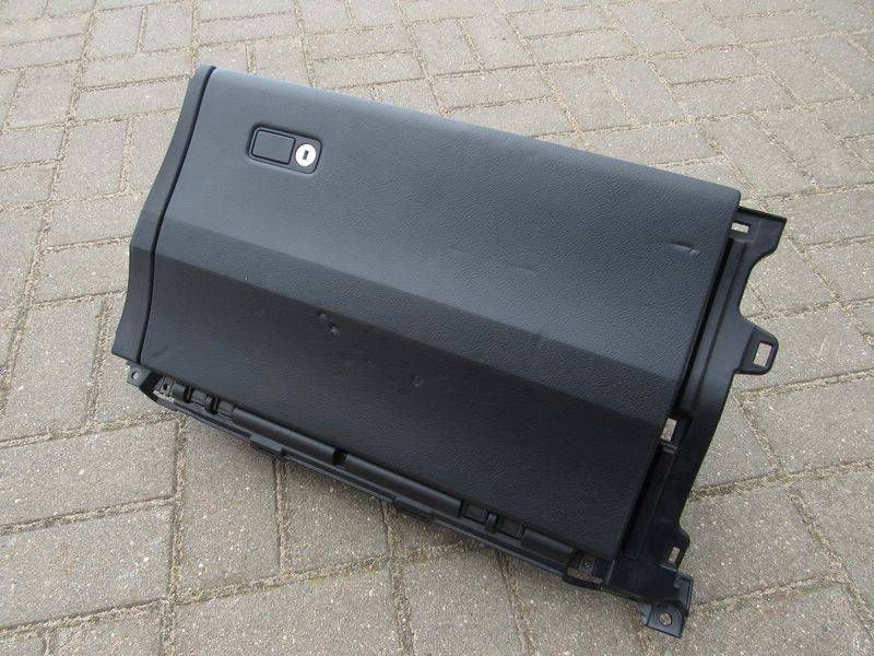 бардачок Lexus RX 4 поколение [рестайлинг] 2021, 3.5 л., гибрид, 55550-48082