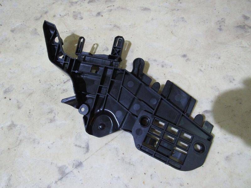 кронштейн (крепление) Mercedes-Benz S-Класс W222/C217/A217 2014, 2227330414