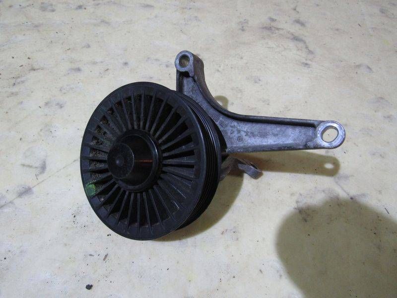 Ролик обводной Mercedes-Benz S-Класс W221 2007, 4.7 л., бензин, 2782340039