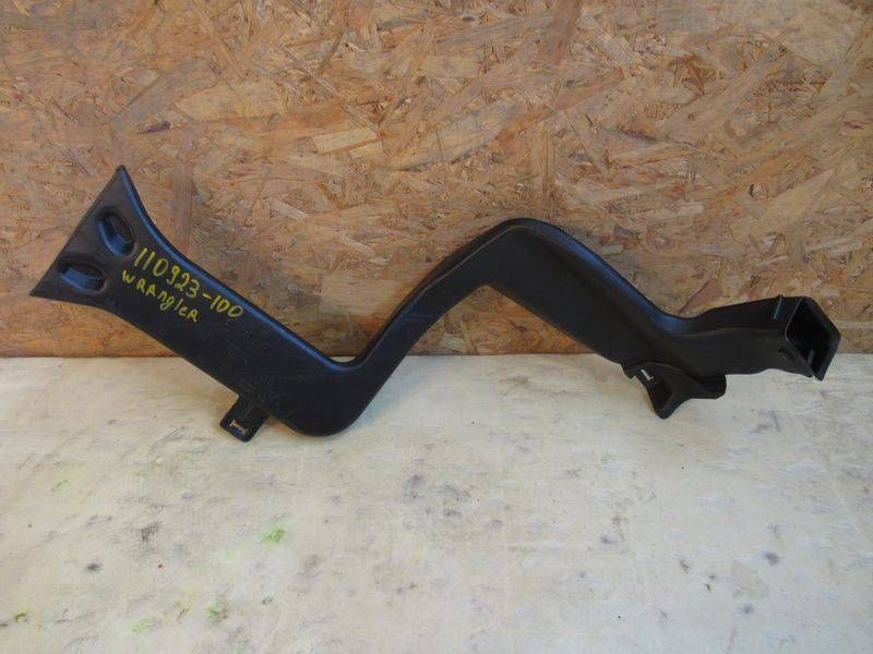 воздуховод печки Jeep Wrangler 4 поколение 2023, 2.0 л., бензин, АКПП, 68253894
