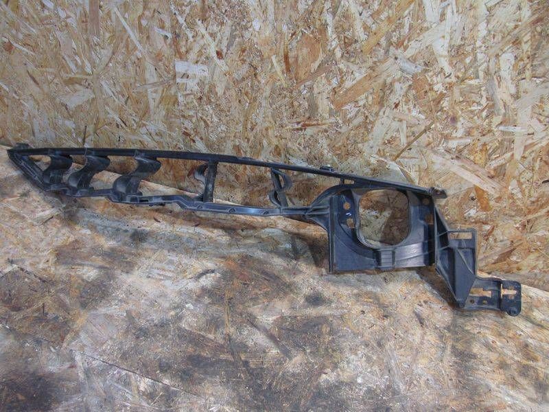 крепление крыла переднего правого BMW X5 E70 2009, 7157990