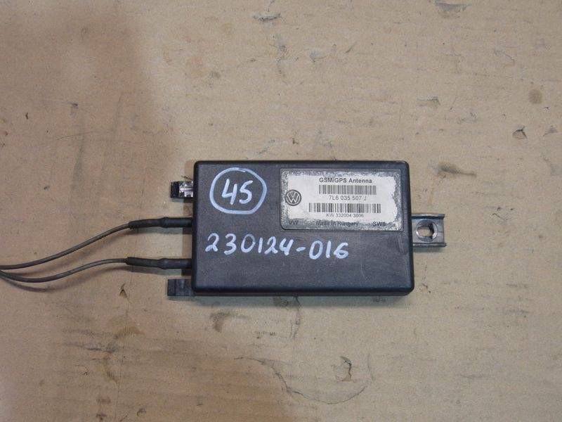 антенна Volkswagen Touareg 1 поколение 2004, 7L6935507J