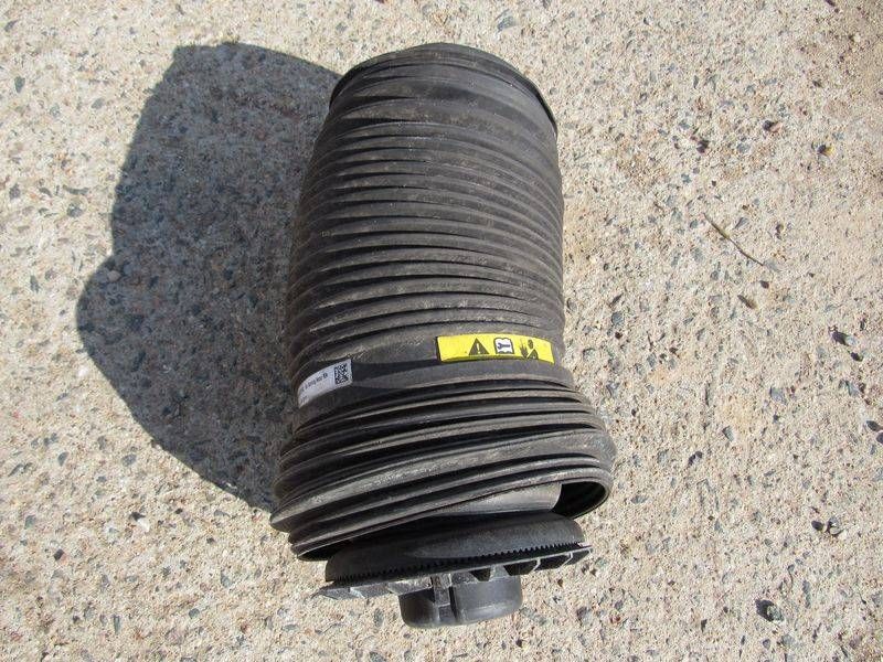 пневмоподушка Maserati Levante 1 поколение 2021, 3.0 л., бензин, 170628190314