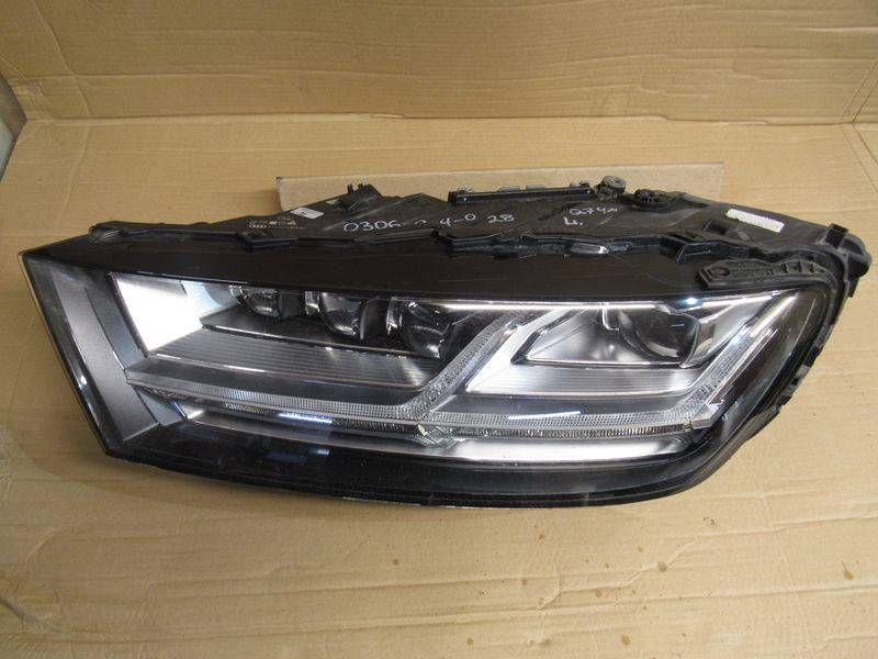 фара левая Audi Q7 4M 2017, 4M0941035
