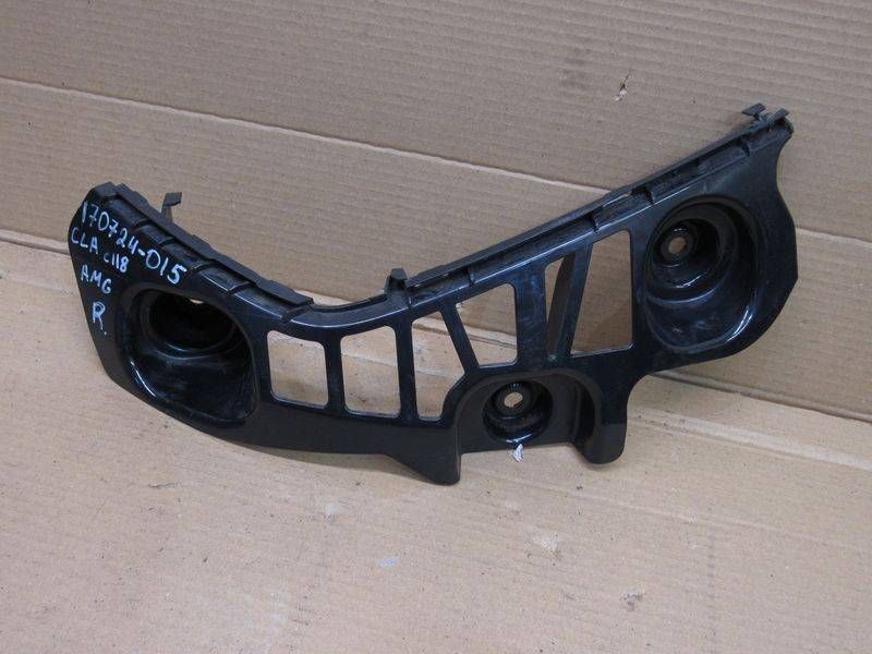 Крепление бампера заднего Mercedes-Benz CLA-Класс C118 2020, 4.5 л., бензин, A1188853800