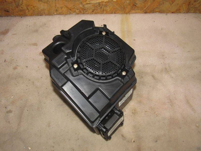 сабвуфер Jeep Wrangler 4 поколение 2019, 2.2 л., дизель, 68302007AC