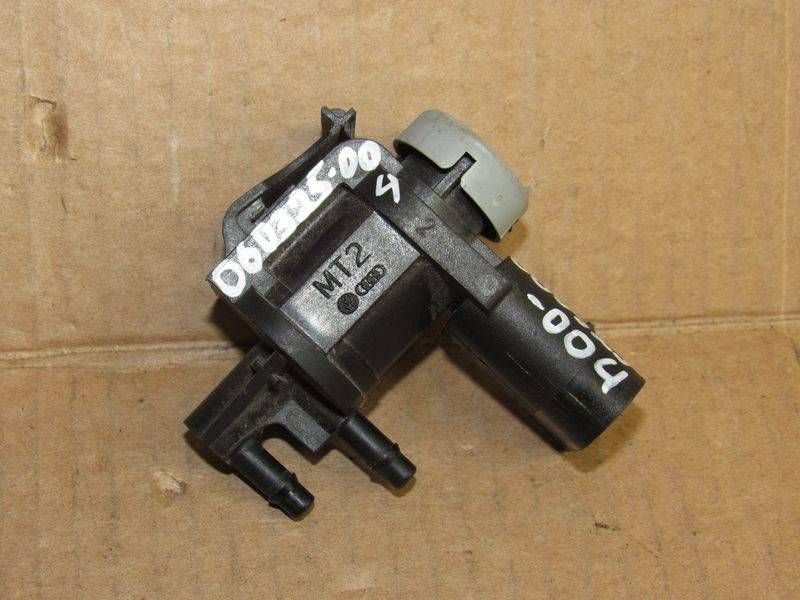 клапан вакуумного управления Volkswagen Golf 5 поколение 2006, 1K0906283A