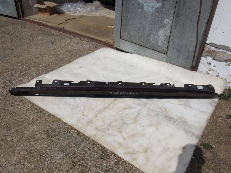 накладка на порог Mercedes-Benz S-Класс W223 2021, A2236902304