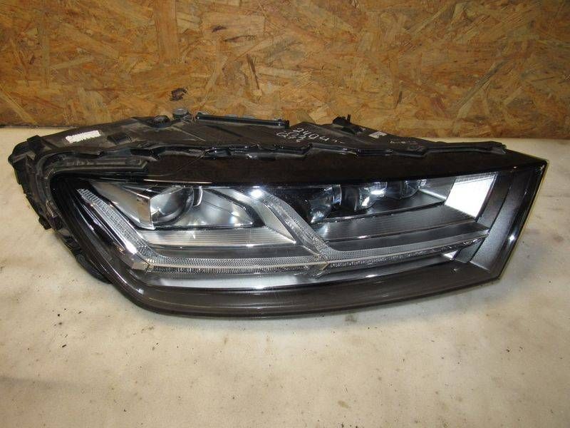 фара правая Audi Q7 4M 2017, 4M0941036