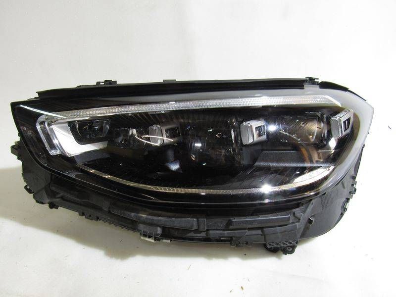 фара левая Mercedes-Benz S-Класс W223 2021, A2239068303
