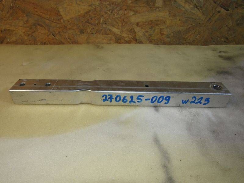 распорка кузова Mercedes-Benz S-Класс W223 2021, 4.0 л., дизель, A2236283700