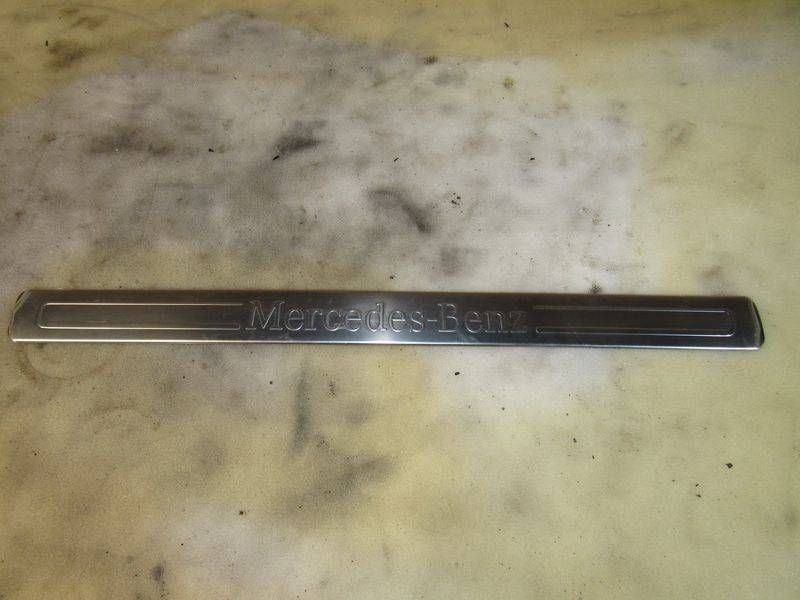 накладка на порог внутренняя Mercedes-Benz S-Класс W223 2021, A2236802000
