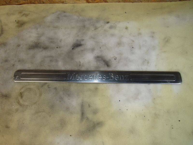 накладка на порог внутренняя Mercedes-Benz S-Класс W223 2021, A2236801900