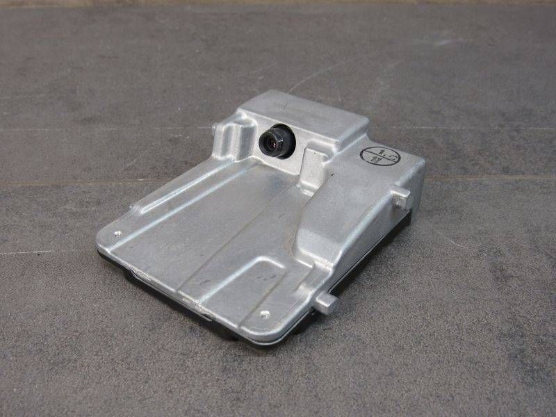 камера переднего обзора Toyota RAV4 5 поколение (XA50) 2021, 8646C-42030