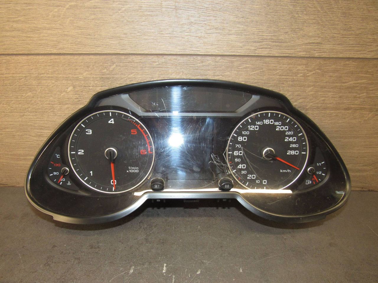 щиток приборов (приборная панель) Audi Q5 8R [рестайлинг] 2014, 8R0920930T