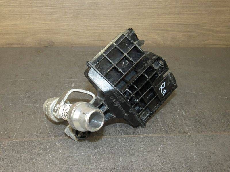 патрубок (трубопровод, шланг) Mercedes-Benz S-Класс W223 2021, 4.0 л., дизель, A2238309302