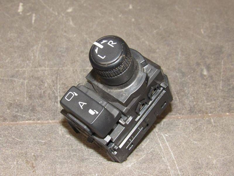 джойстик регулировки зеркал Toyota Tundra 3 поколение XK70 2024, 3.5 л., бензин