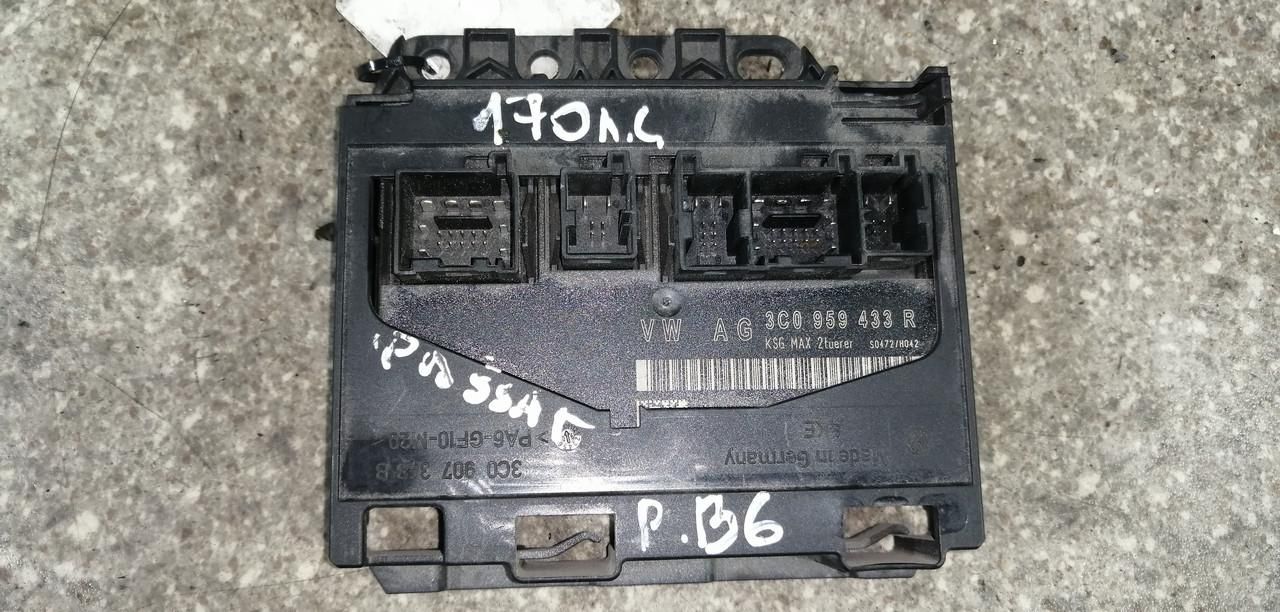 блок комфорта Volkswagen Passat B6 2008 - фото №1
