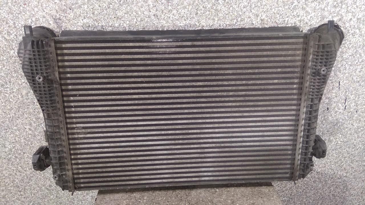 интеркулер Volkswagen Passat B6 2008 - фото №1