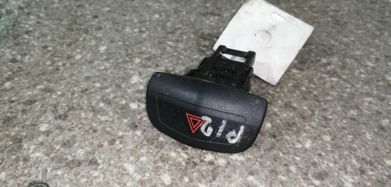 кнопка (выключатель) Nissan Primera P12 2005 - фото №1