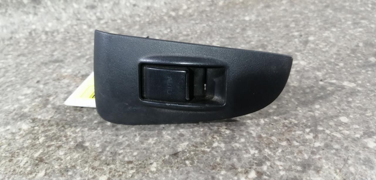 кнопка стеклоподъемника двери Toyota Avensis 2 поколение (T250) 2006 - фото №1