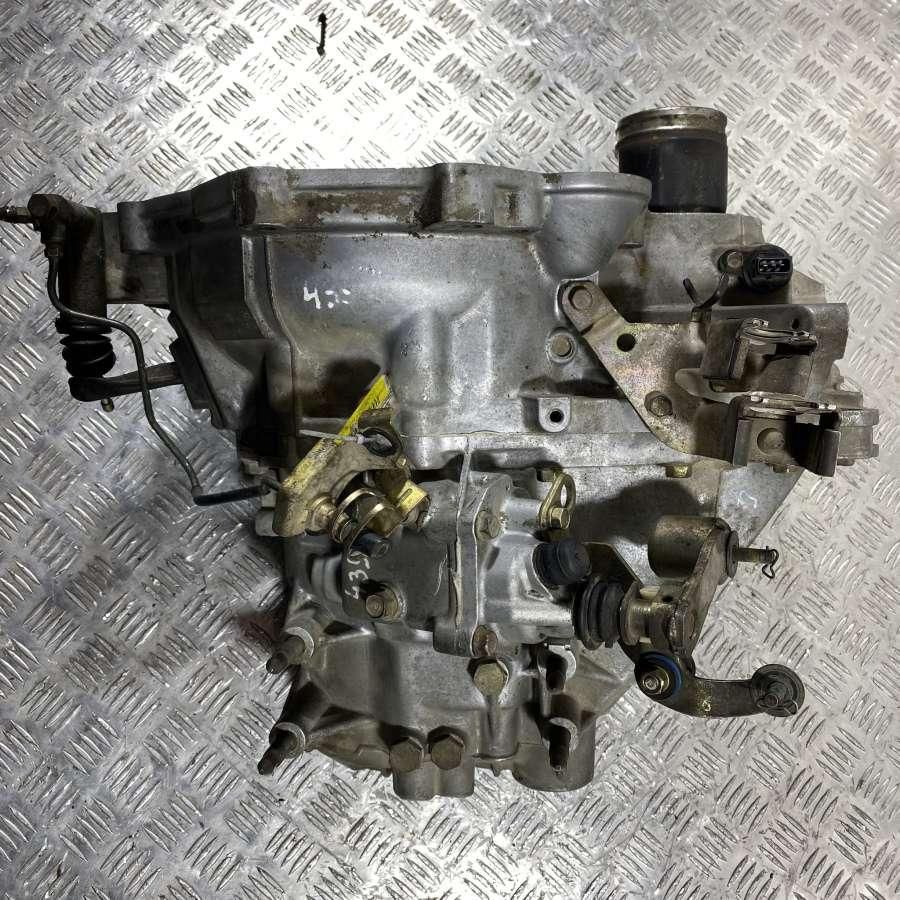 КПП механическая (МКПП) Mitsubishi Colt 5 поколение (CJO) 2001, 1.6 л., i, бензин, F5M411F8A5, YG7498 - фото №1
