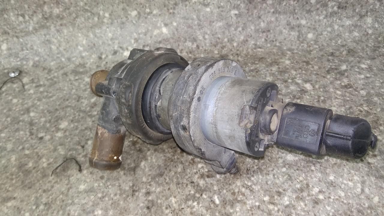 насос антифриза дополнительный Volkswagen Passat B6 (2005 - 2010), 3D0965561D, 0392020073 - фото №1