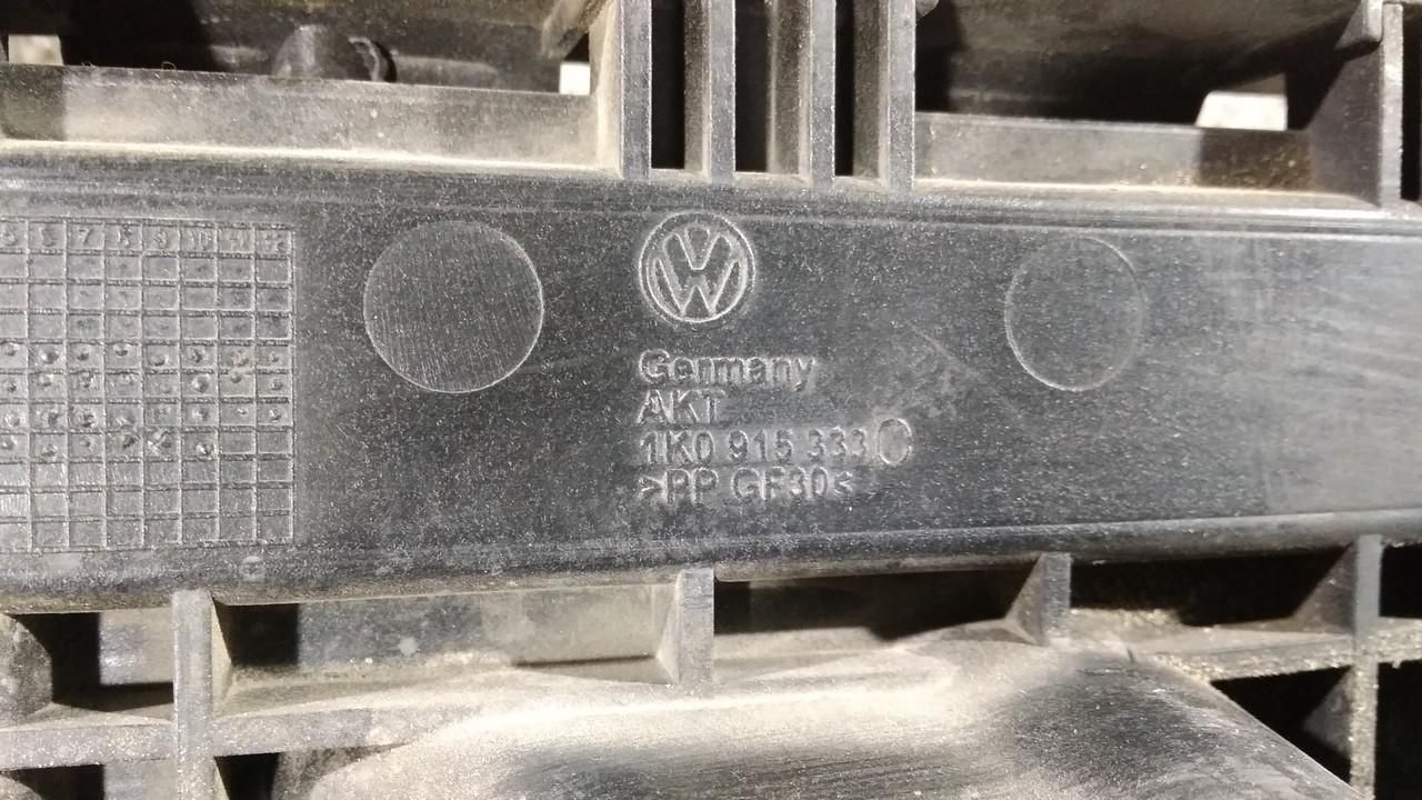 полка аккумулятора Volkswagen Passat B6 (2005 - 2010), 1K0915333C - фото №1