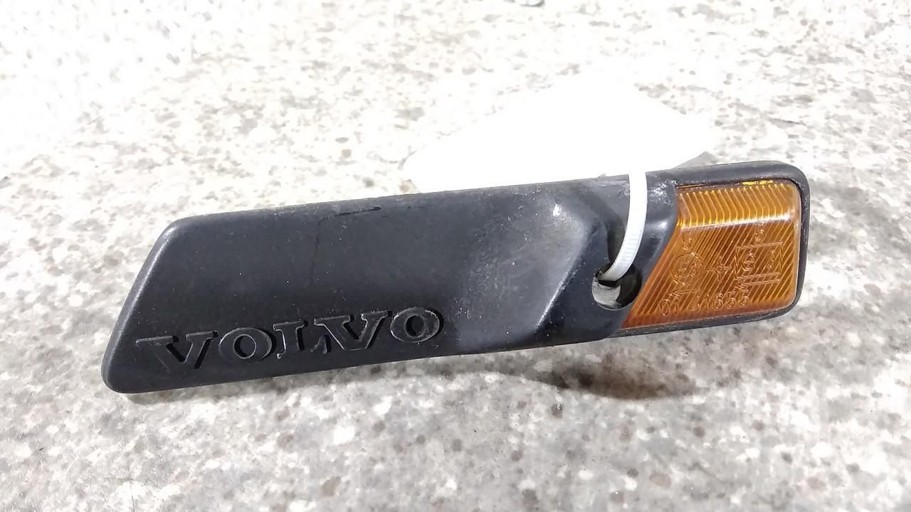повторитель поворота на крыле левый Volvo 440 1 поколение 1992 - фото №1