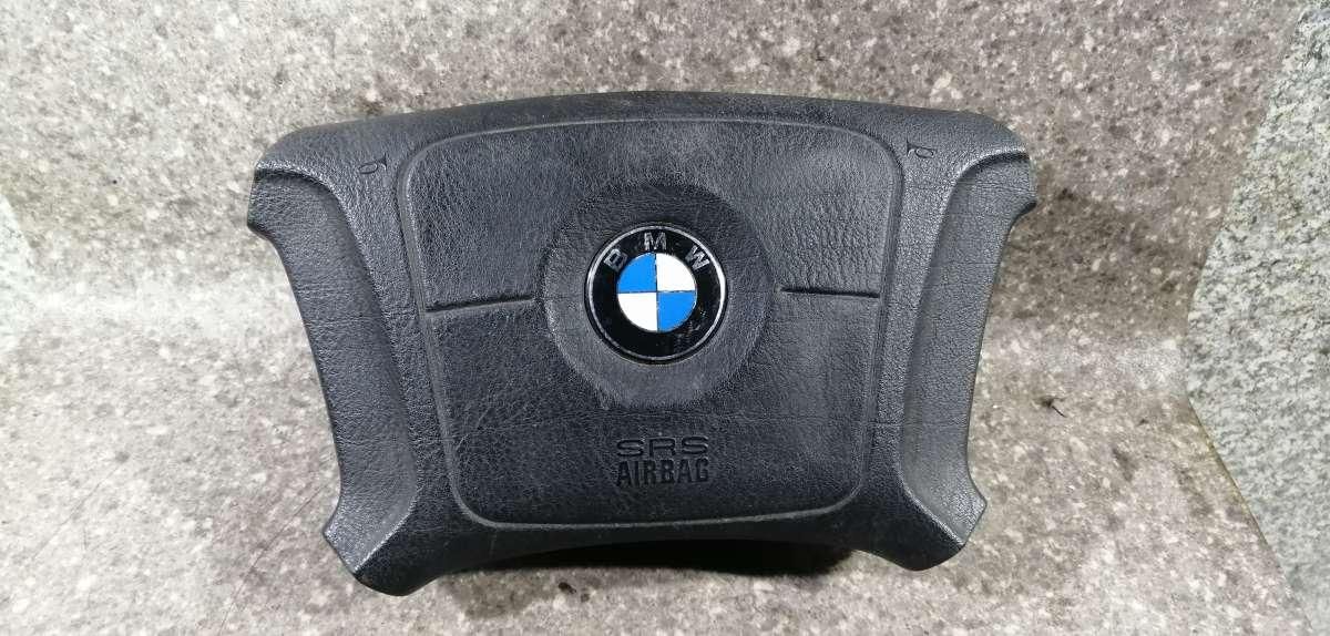 подушка безопасности водителя BMW 5 серия E39 2000 - фото №1